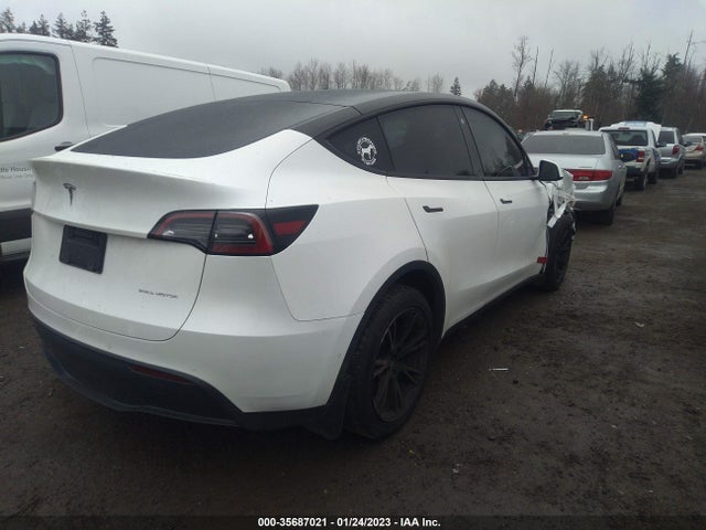 Tesla Model Y 2021 5YJYGDEE2MF230933 Image 4