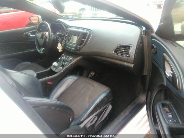 1C3CCCBG0FN514852 Chrysler 200 S