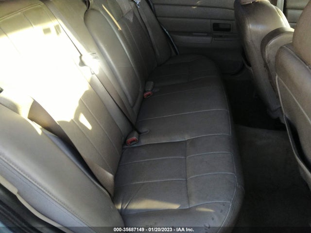 2011 FORD CROWN VICTORIA LX VIN: 2FABP7EVXBX175206