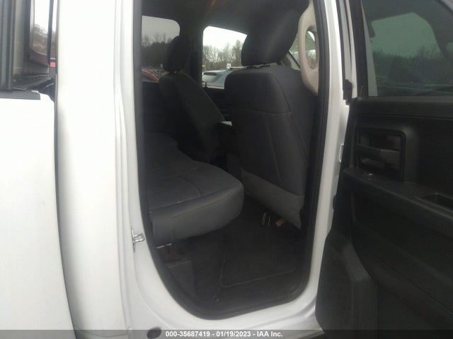 2018 RAM 1500 TRADESMAN VIN: 1C6RR7FG1JS282561