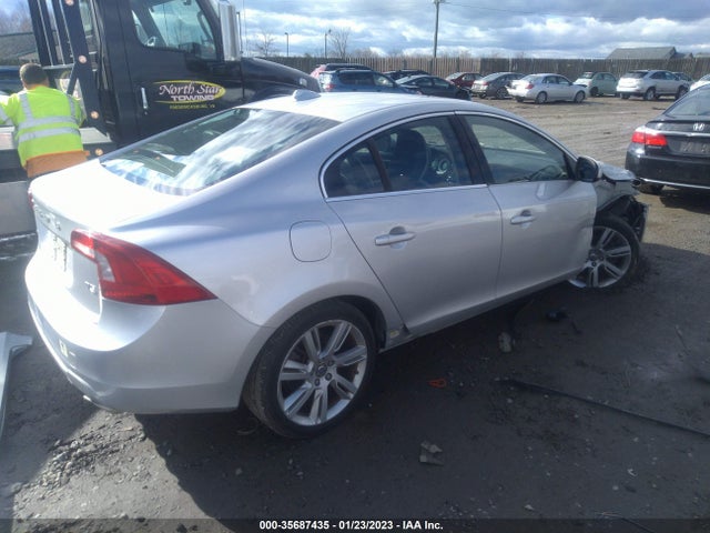 Volvo S60 2012 YV1622FS5C2110022 Image 6