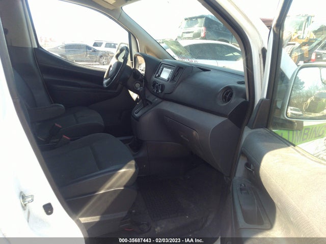 2015 Nissan NV 200, VIN: 3N6CM0KN2FK697728