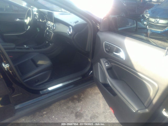 2017 Mercedes-Benz GLA-Class, VIN: WDCTG4EB3HJ351849