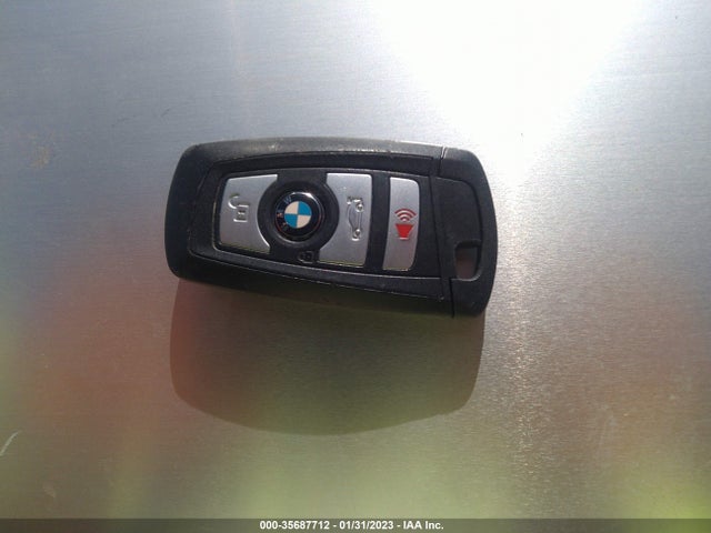 BMW 3 Series 320i 2016 WBA8A9C57GK617306 Image 11