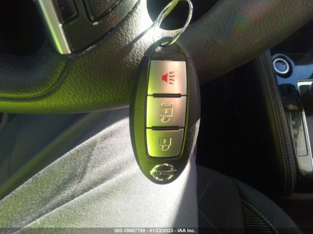 3N1CP5CU5JL525440 Nissan KICKS S