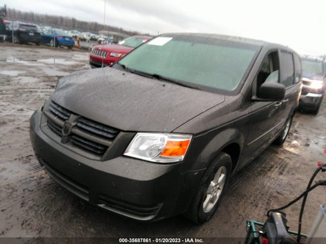 Dodge Grand Caravan 2010 2D4RN4DE2AR467257 Image 2