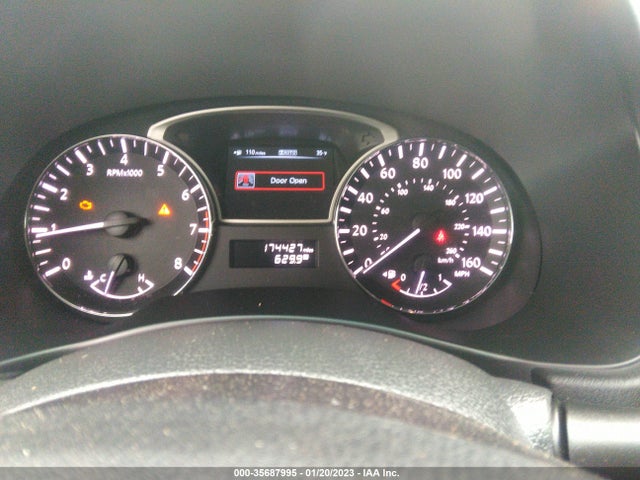 2013 NISSAN PATHFINDER SL VIN: 5N1AR2MM6DC648963