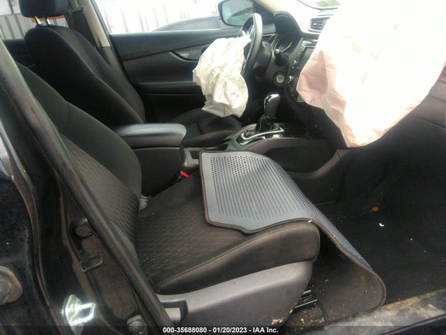 2018 Nissan Rogue, VIN: KNMAT2MV3JP551416