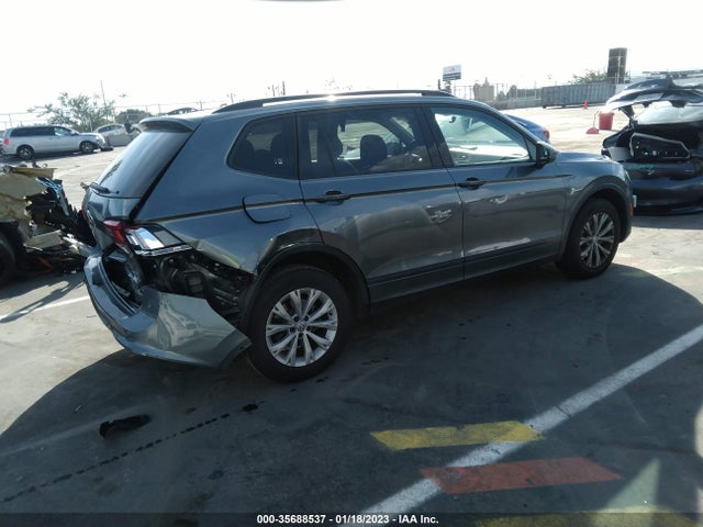3VV1B7AXXJM090762 Volkswagen TIGUAN S