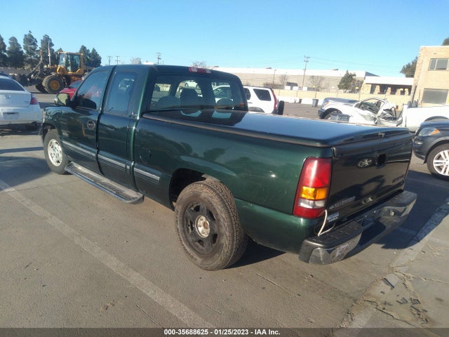 2002 CHEVROLET SILVERADO 1500 LS VIN: 2GCEC19TX21185391
