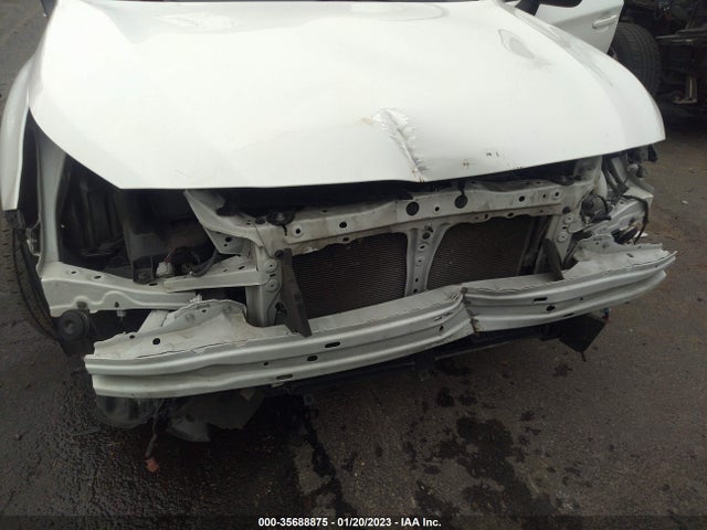 2018 Subaru Legacy, VIN: 4S3BNAF64J3042263