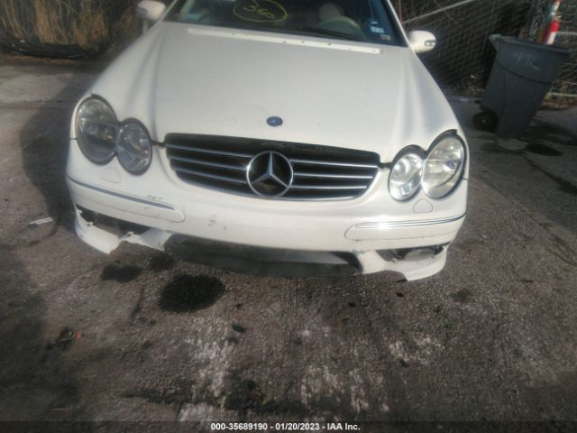 2004 MERCEDES-BENZ CLK-CLASS WDBTJ75J64F085867 Photo 5