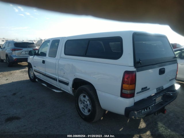 2002 CHEVROLET SILVERADO 1500 LS VIN: 2GCEC19T121330155