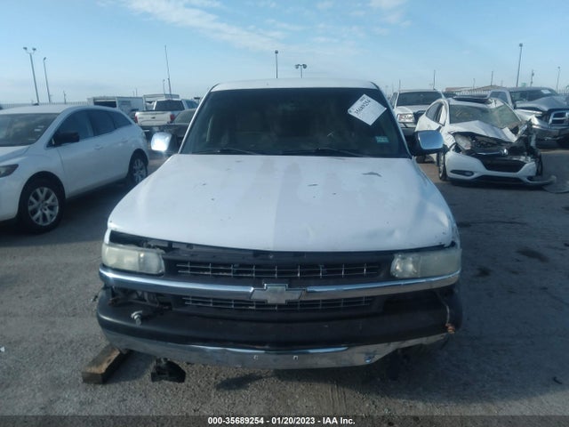 2002 CHEVROLET SILVERADO 1500 LS VIN: 2GCEC19T121330155