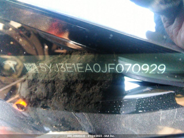 Tesla Model 3 Range Battery 2018 5YJ3E1EA0JF070929 Image 9