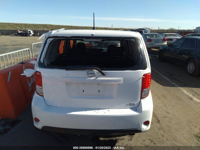 2014 SCION XB VIN: JTLZE4FE9EJ051814