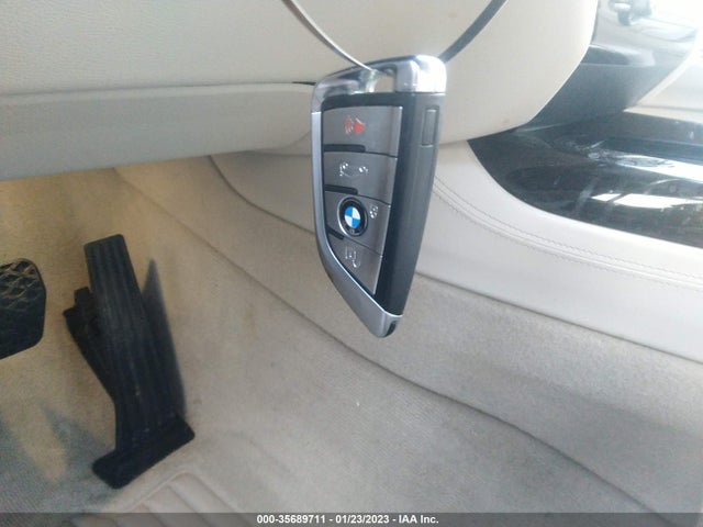 2016 BMW X5, VIN: 5UXKR0C58G0U12620
