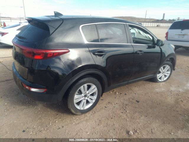 KNDPM3AC2J7481715 KIA Sportage Lx