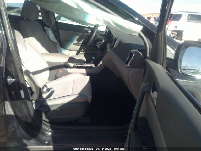 KNDPM3AC2J7481715 KIA Sportage Lx