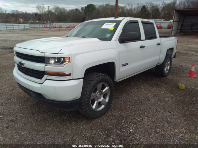 Chevrolet Silverado 1500 Custom 2018 3GCUKPEC4JG314805 Image 2