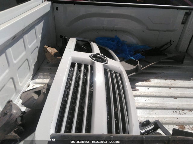 1C6RR6LT6KS585557 RAM 1500 Classic Big Horn