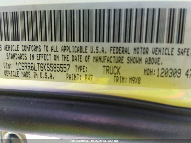 1C6RR6LT6KS585557 RAM 1500 Classic Big Horn
