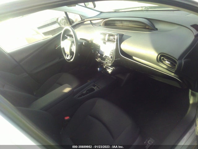 2022 Toyota Prius, VIN: JTDKAMFU5N3183201