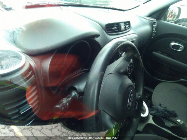 KNDJN2A27E7059028 KIA Soul Base