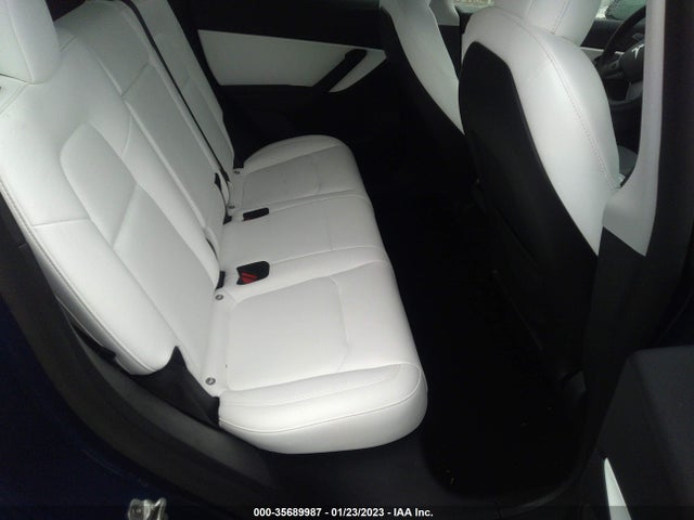 7SAYGDEE6NF419587 Tesla Model Y Long Range