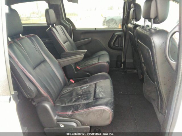 2C4RDGEG8KR768909 Dodge Grand Caravan Gt