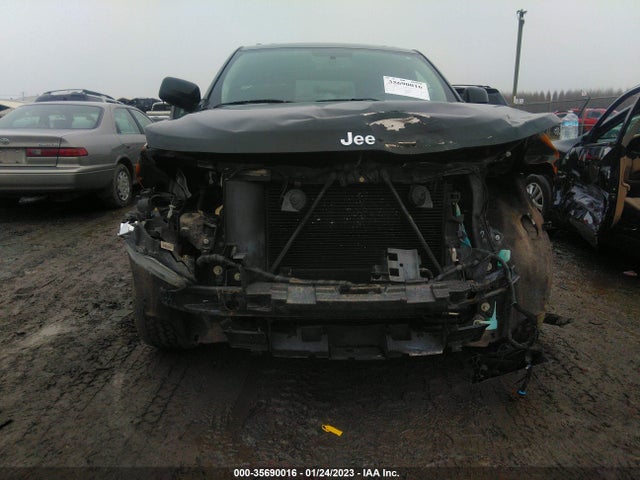 2011 JEEP GRAND CHEROKEE LAREDO VIN: 1J4RR4GT7BC649617