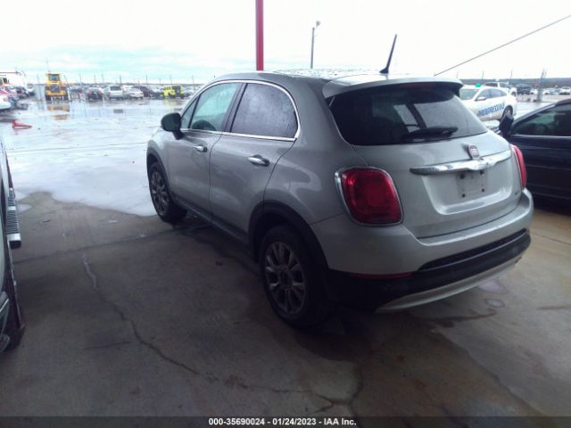 ZFBCFYDT0GP333058 Fiat 500x Lounge