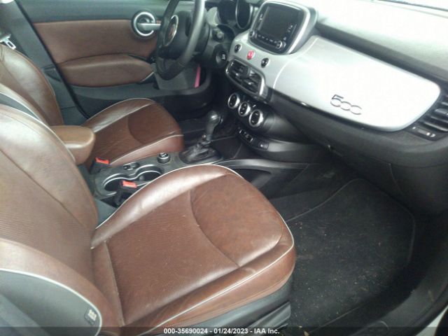 ZFBCFYDT0GP333058 Fiat 500x Lounge