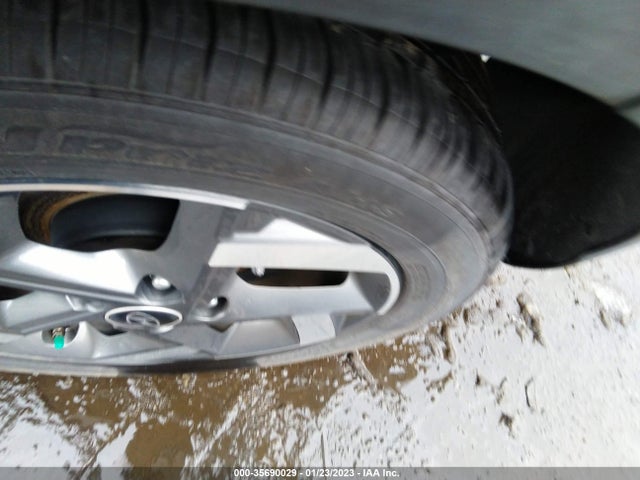 2022 Hyundai Venue, VIN: KMHRC8A36NU181820