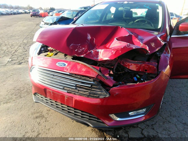 Ford Focus Titanium 2016 1FADP3N26GL306532 Image 7