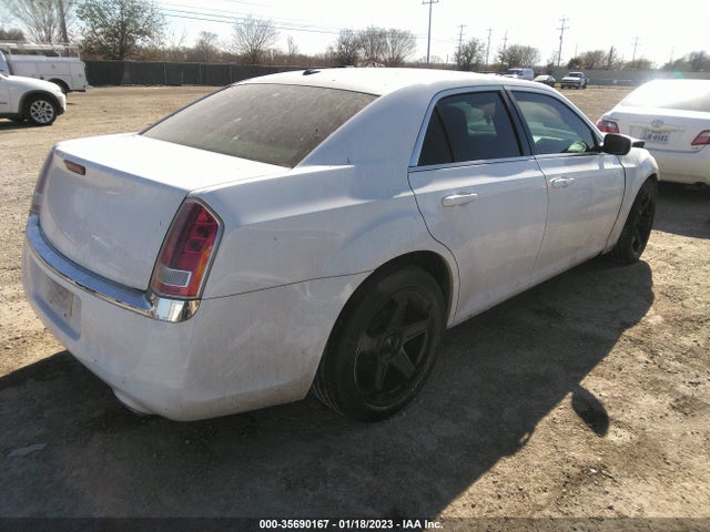 Chrysler 300 2014 2C3CCAAGXEH229024 Image 4