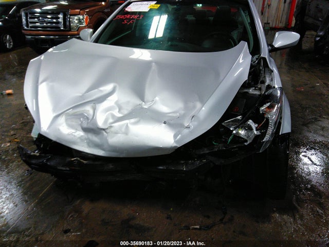 Hyundai ELANTRA SE 2016 5NPDH4AE8GH733583 Image 7