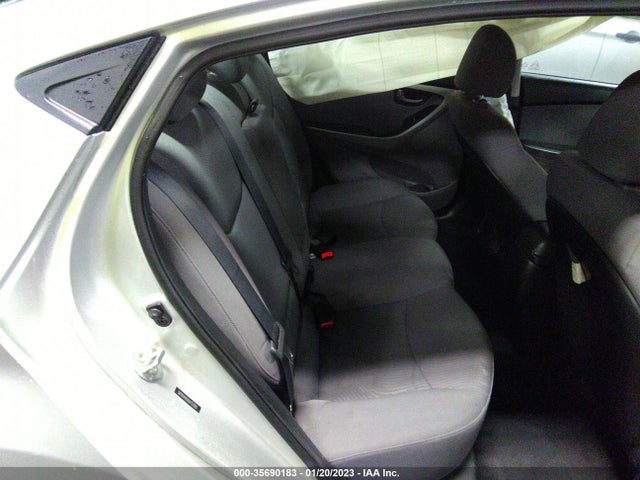 Hyundai ELANTRA SE 2016 5NPDH4AE8GH733583 Image 9