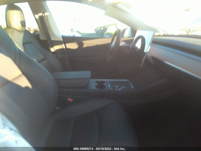 5YJYGDEE5MF274912 Tesla Model Y Long Range