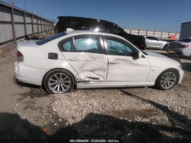 BMW 3 Series 328i 2011 WBAPH7G53BNN02506 Image 6