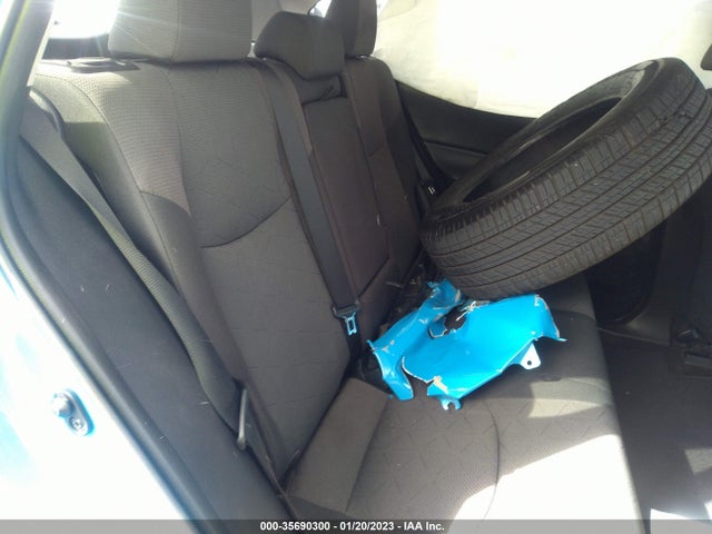 2019 TOYOTA RAV4 XLE VIN: 2T3W1RFVXKW026277