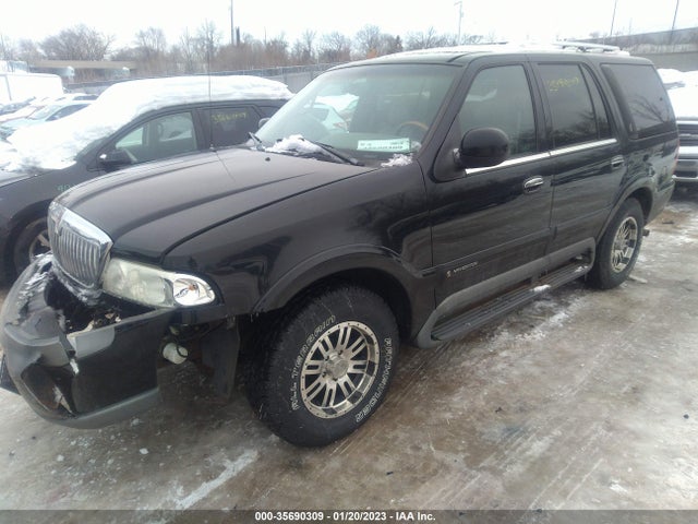 Lincoln Navigator 1998 5LMPU28L7WLJ45324 Image 2
