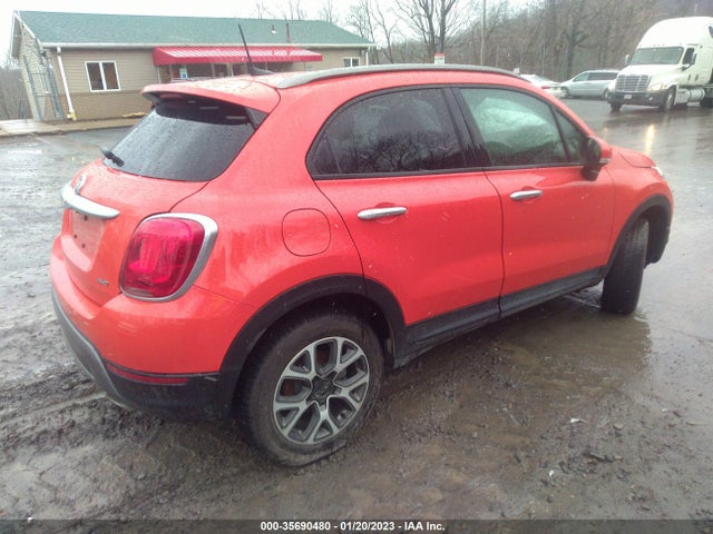 ZFBCFYCB8JP634367 Fiat 500x Trekking