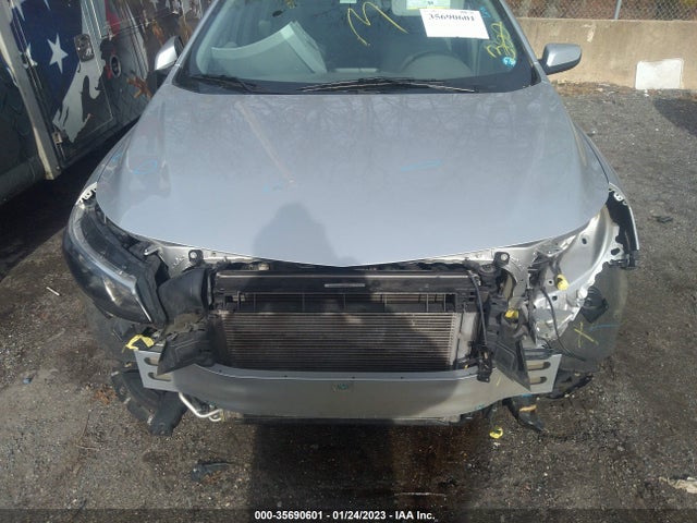 1G1ZF5SX3GF332432 Chevrolet Malibu
