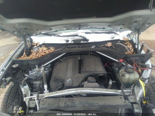 2017 BMW X5, VIN: 5UXKR0C3XH0V78637
