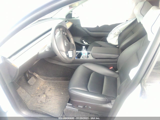 Tesla Model Y Long Range 2021 5YJYGDEE4MF305955 Image 6