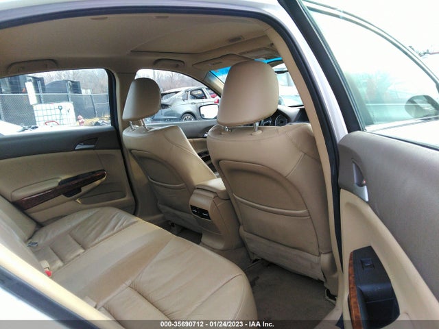 2010 HONDA ACCORD SDN EX-L VIN: 1HGCP3F84AA008462