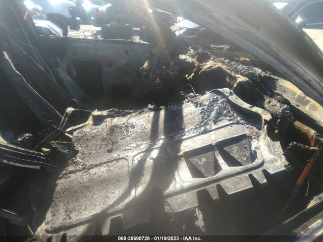 1VWBT7A37EC094057 Volkswagen Passat Se W/sunroof