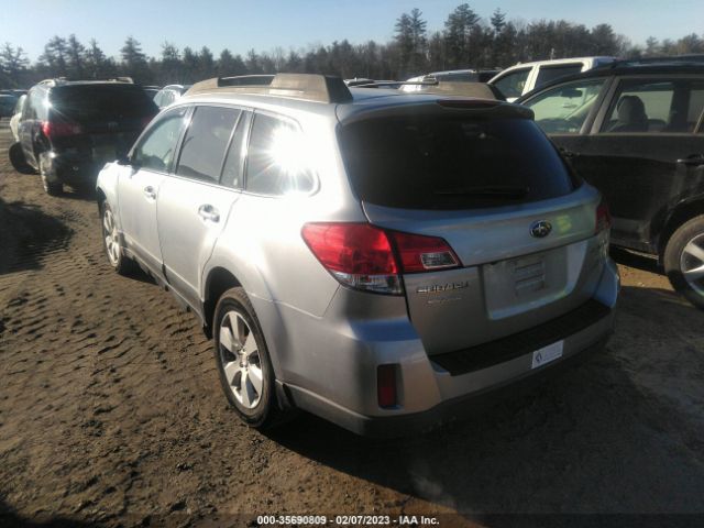 4S4BRBGC3C3282661 Subaru Outback 2.5i Prem