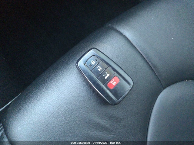 2018 Toyota Camry, VIN: 4T1B31HK1JU002177
